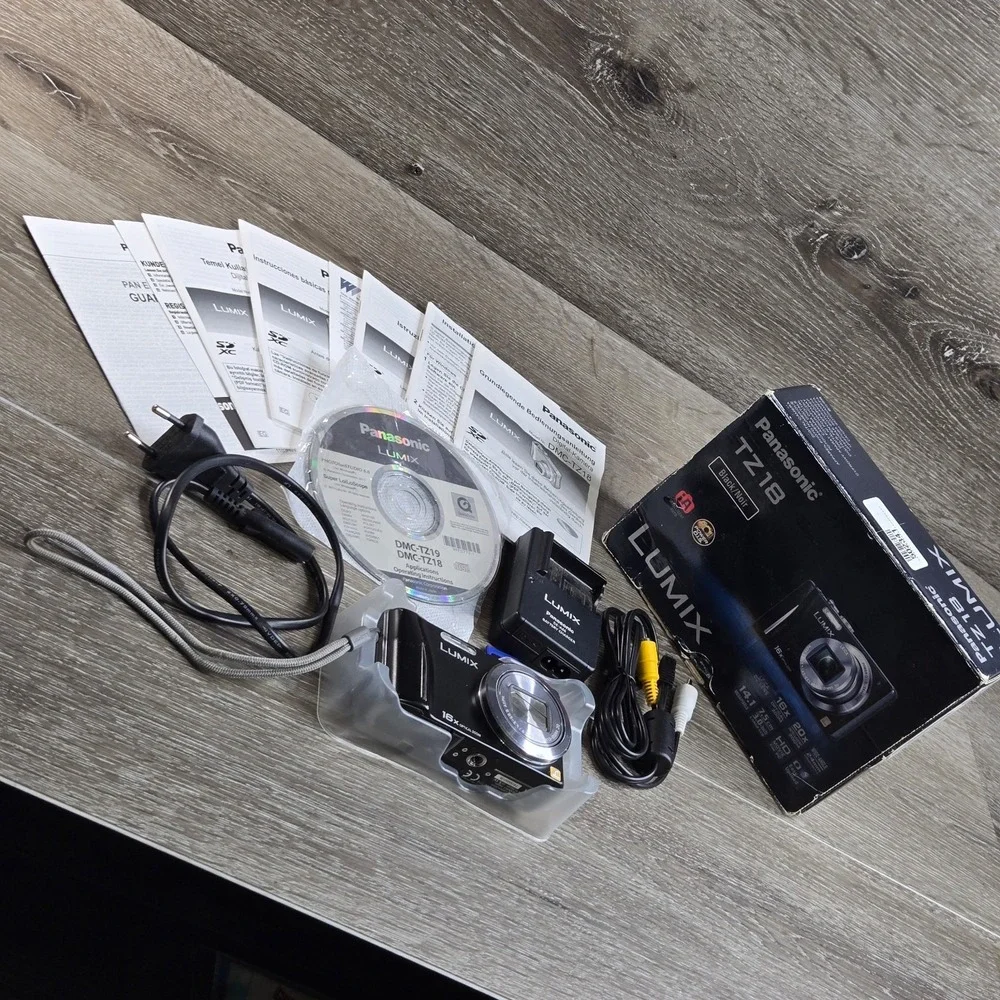 Panasonic Lumix DMC-TZ18 BLACK 14MP Digital LEICA LENS 16x Zoom Kit Box Charger